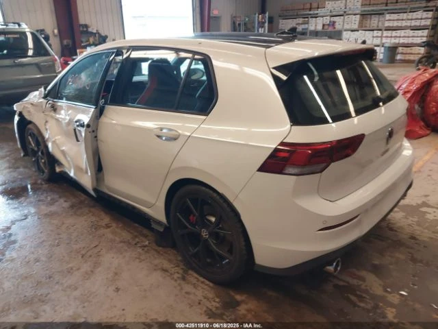 VW Golf GTI 2.0T 380 SE | Mobile.bg   4