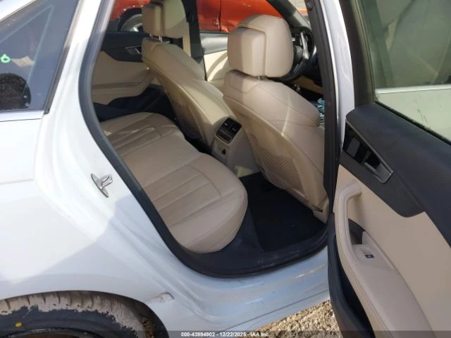 Audi A4 45 TFSI S LINE QUATTRO S TRONIC - изображение 8