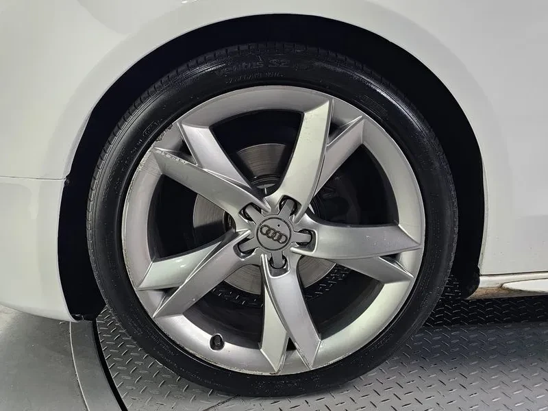 Audi A5 2.0 TDI Quattro, снимка 5 - Автомобили и джипове - 54145943