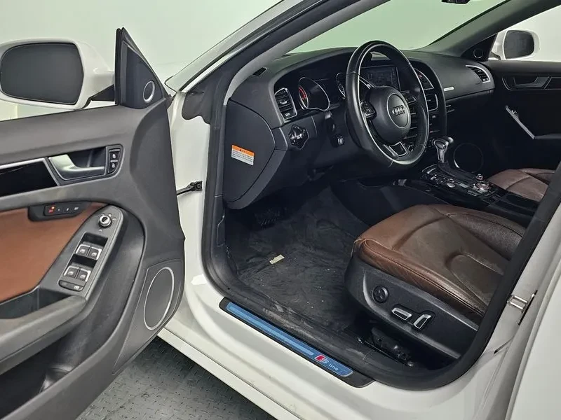 Audi A5 2.0 TDI Quattro, снимка 11 - Автомобили и джипове - 54145943