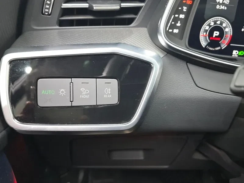 Audi A6 2.0 TFSI Quattro, снимка 17 - Автомобили и джипове - 55084454