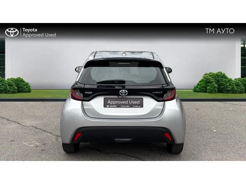 Toyota Yaris 1.5HSD ACTIVE, снимка 4 - Автомобили и джипове - 56494829