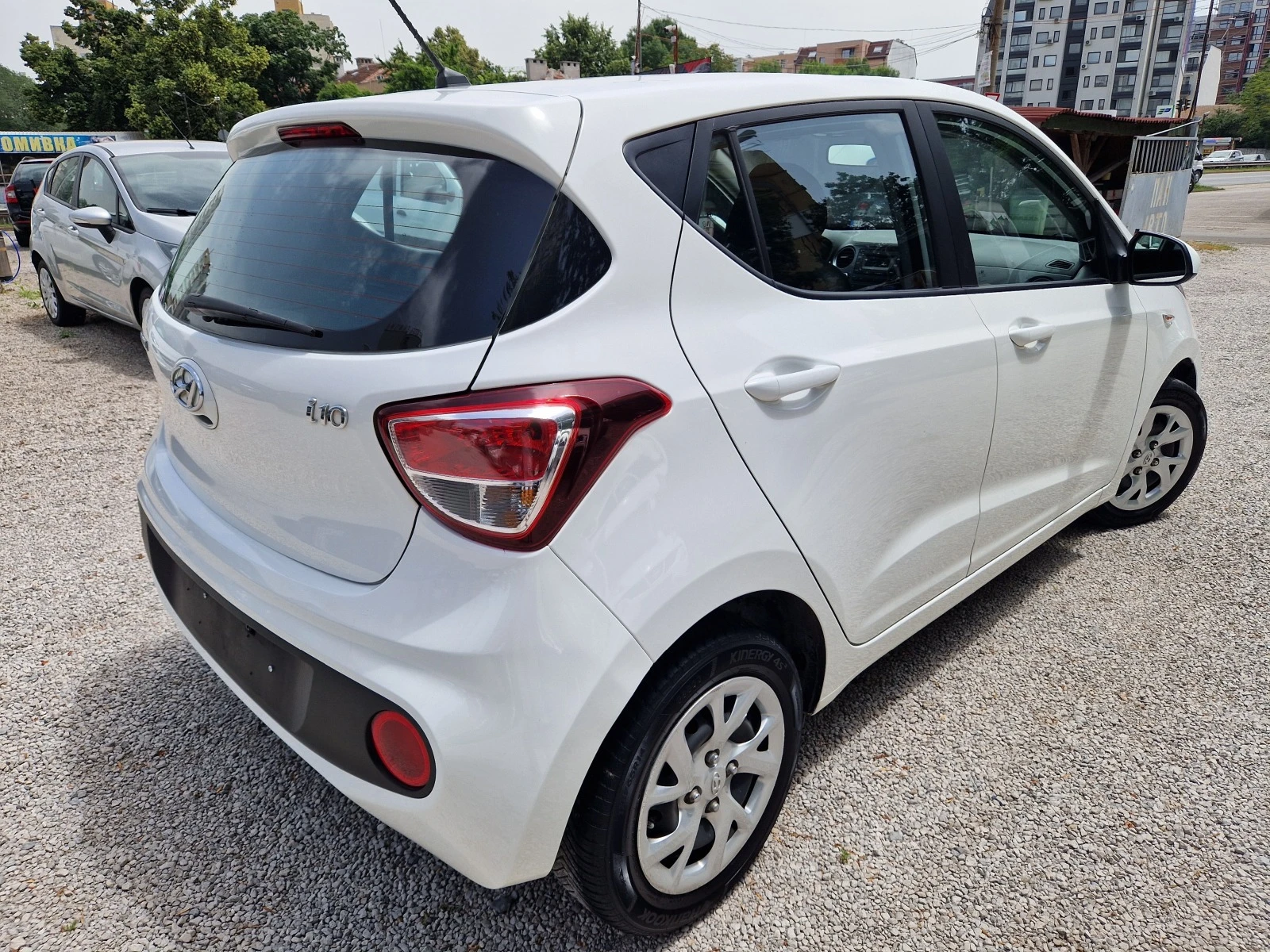 Hyundai I10 1.0I/фабрична газ - изображение 5