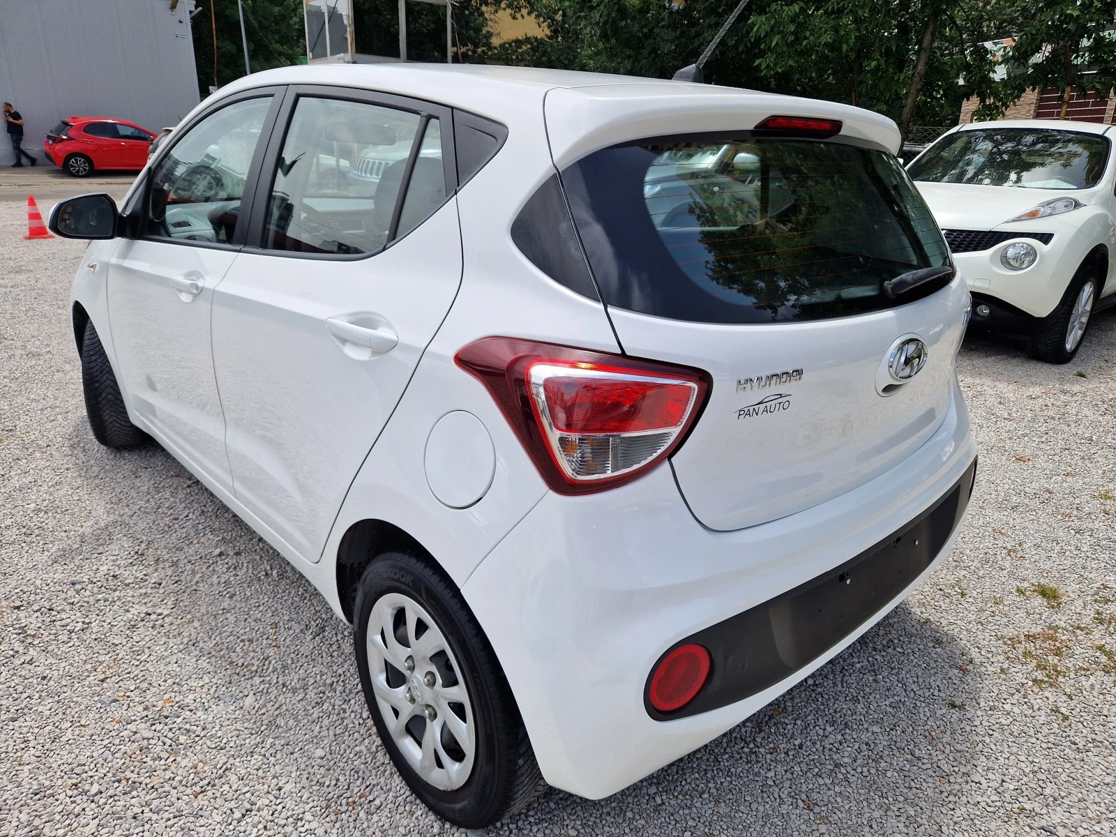 Hyundai I10 1.0I/фабрична газ - изображение 7