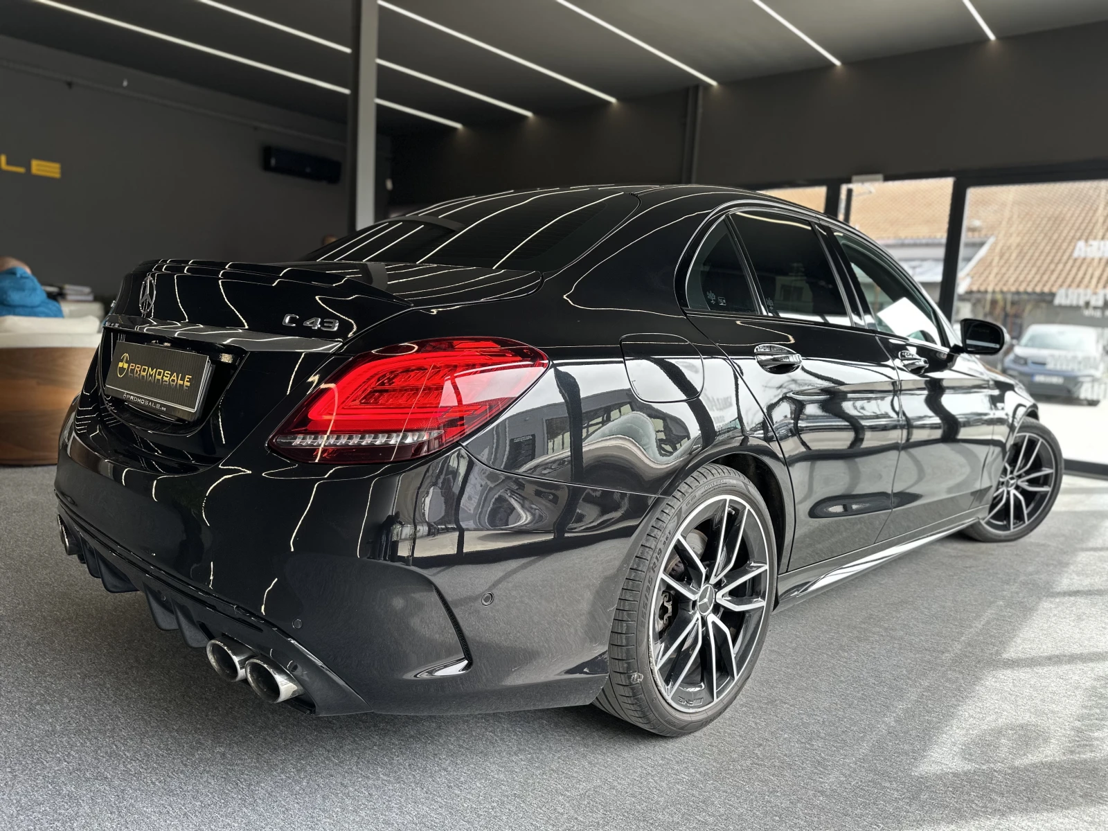 Mercedes-Benz C 43 AMG 4matic* Black Edition* Pano* Alcantara* Лизинг - изображение 4