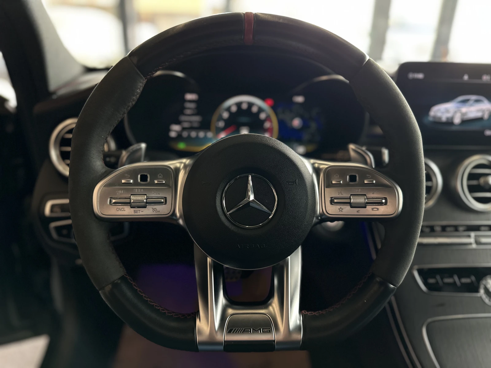 Mercedes-Benz C 43 AMG 4matic* Black Edition* Pano* Alcantara* Лизинг - изображение 10