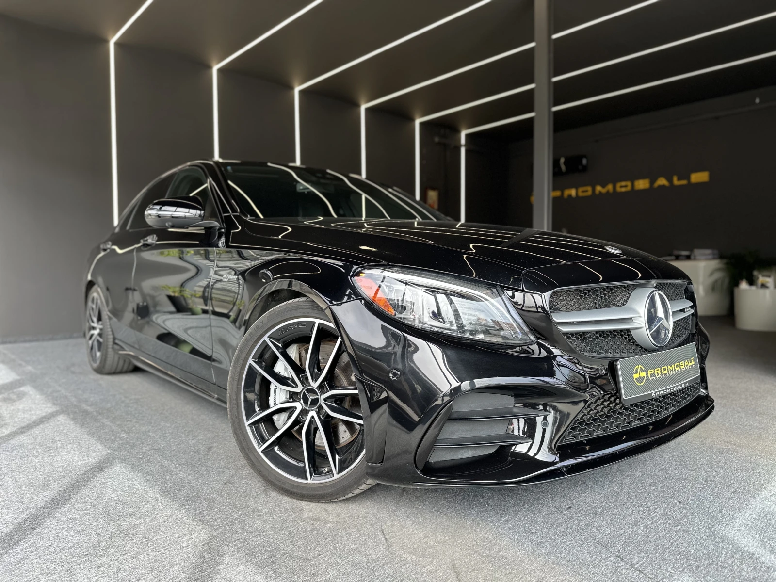 Mercedes-Benz C 43 AMG 4matic* Black Edition* Pano* Alcantara* Лизинг - изображение 3