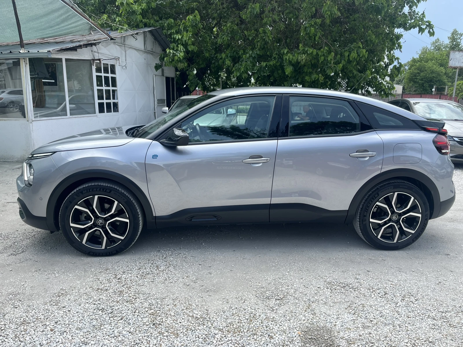 Citroen C4 E-C4 - изображение 3