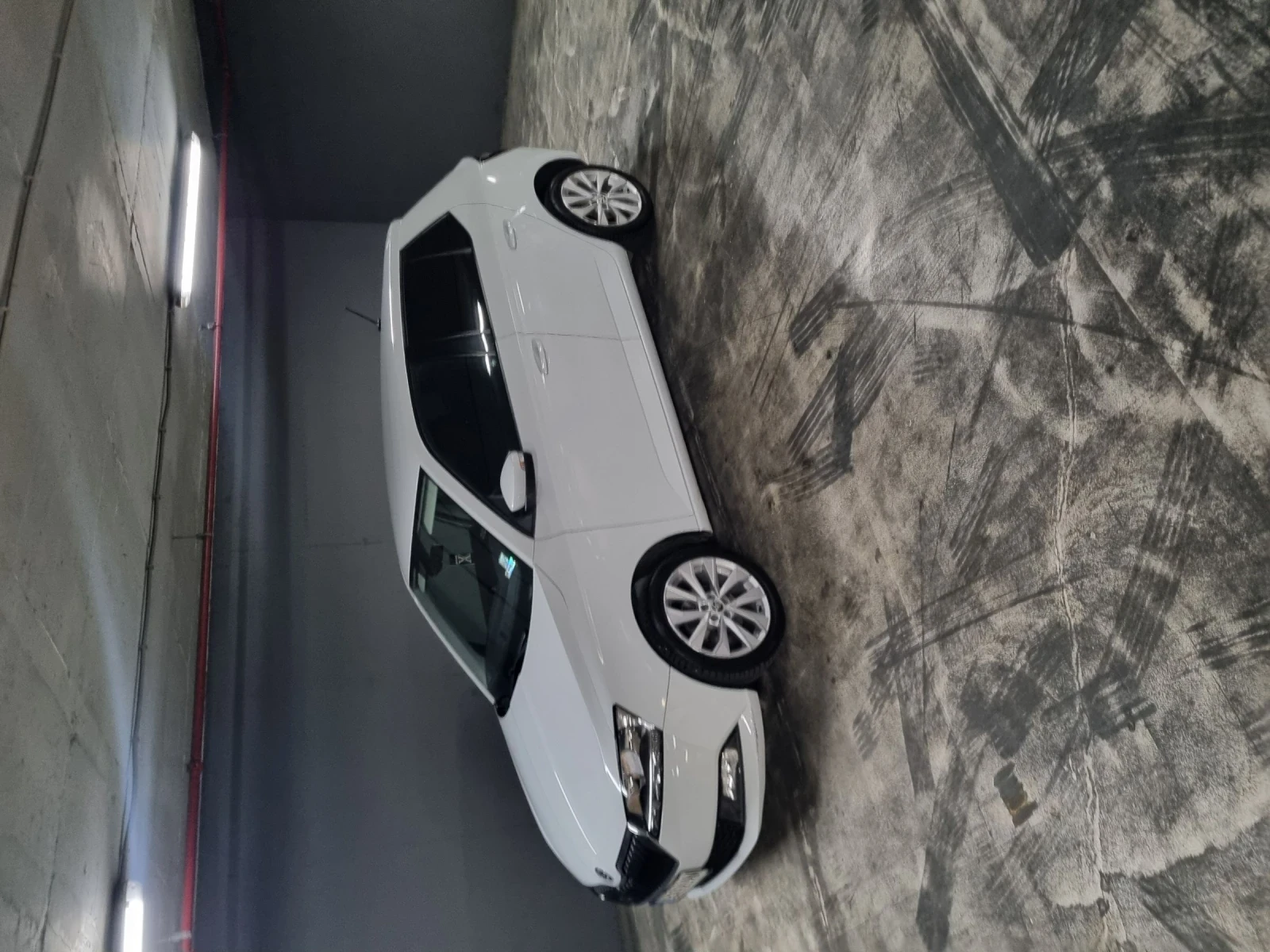 Skoda Fabia Skoda fabia 1.0 mpi газ BRC 2019 - изображение 2