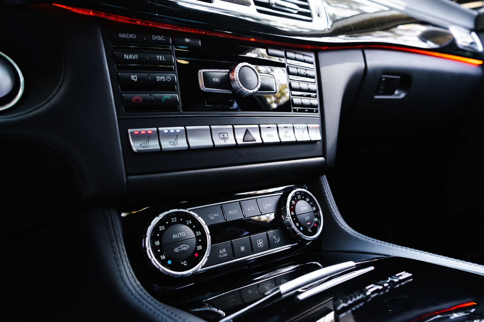 Mercedes-Benz CLS 500 Designo , 4matic - изображение 6