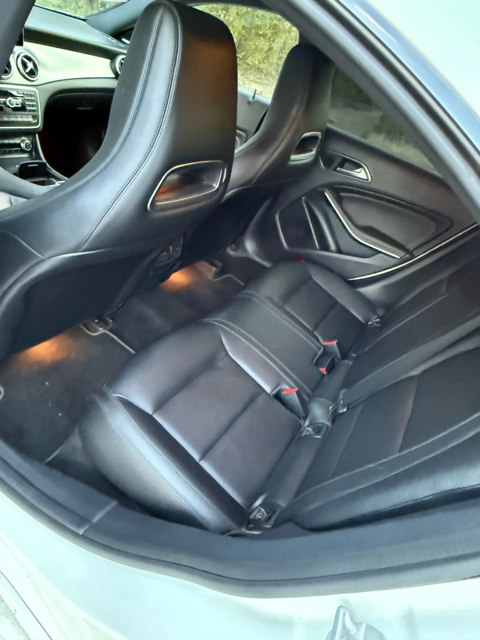 Mercedes-Benz CLA 250  - изображение 6