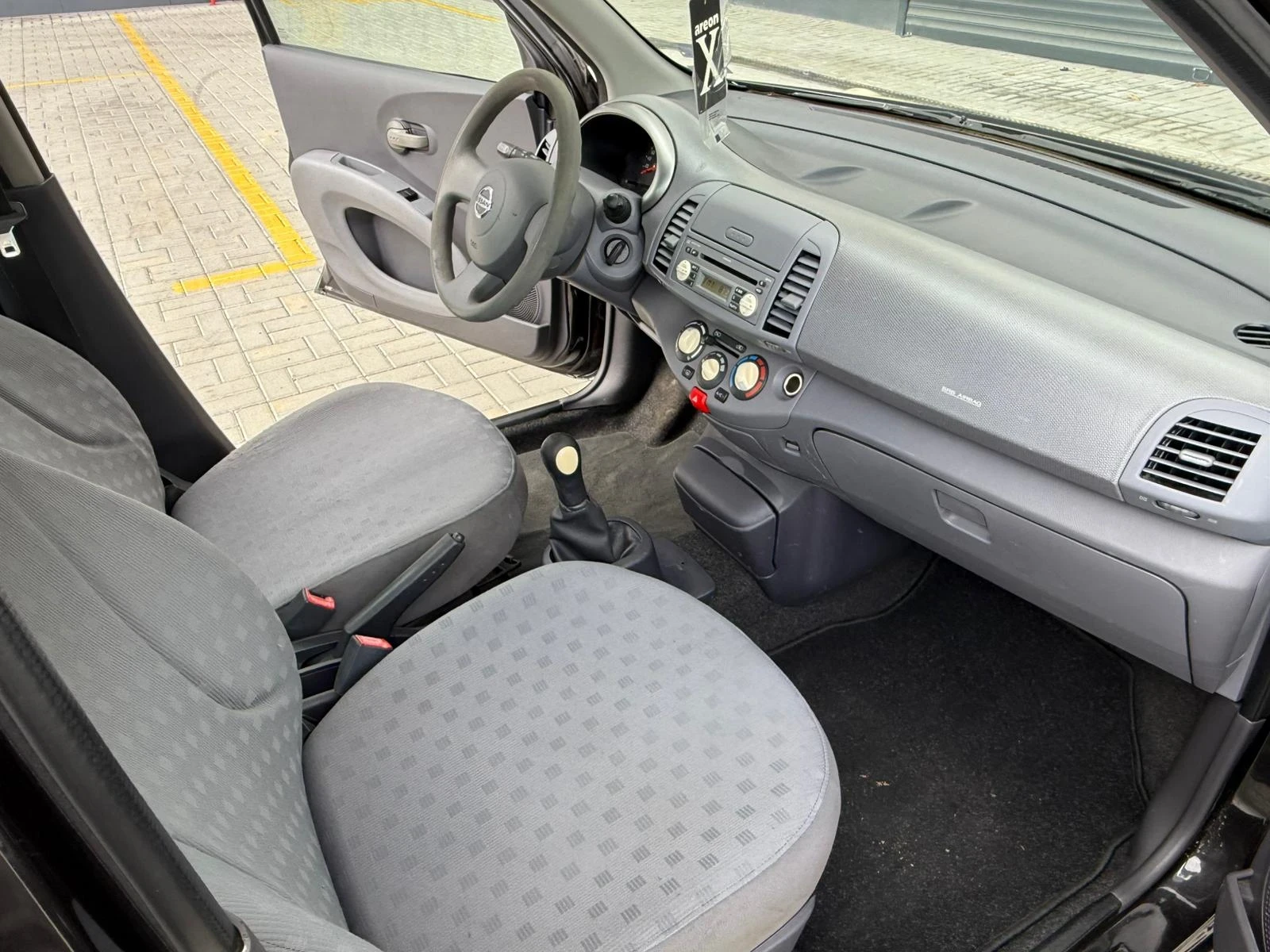 Nissan Micra 1.3i - изображение 8