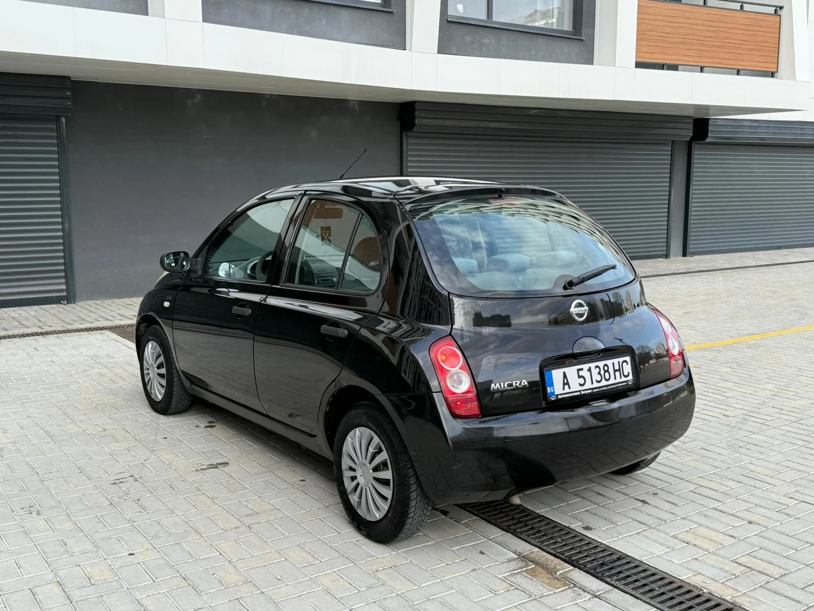 Nissan Micra 1.3i - изображение 3