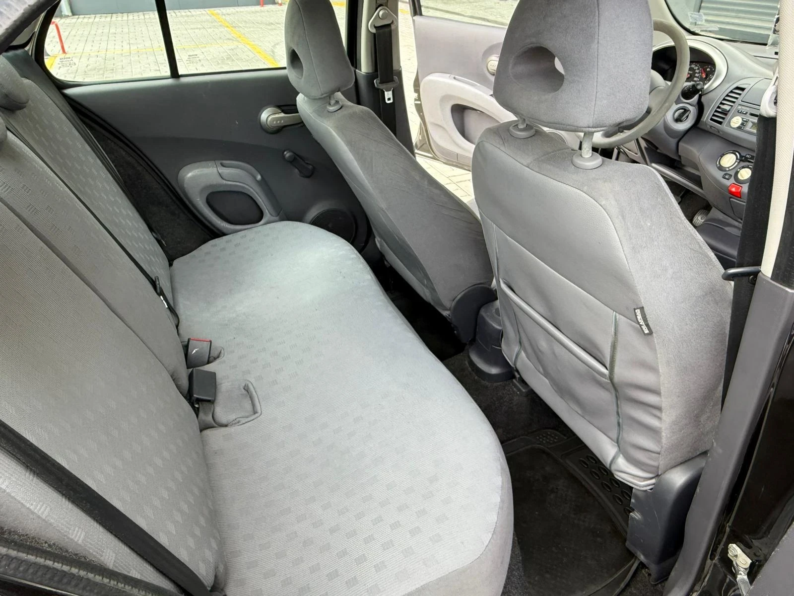 Nissan Micra 1.3i - изображение 9