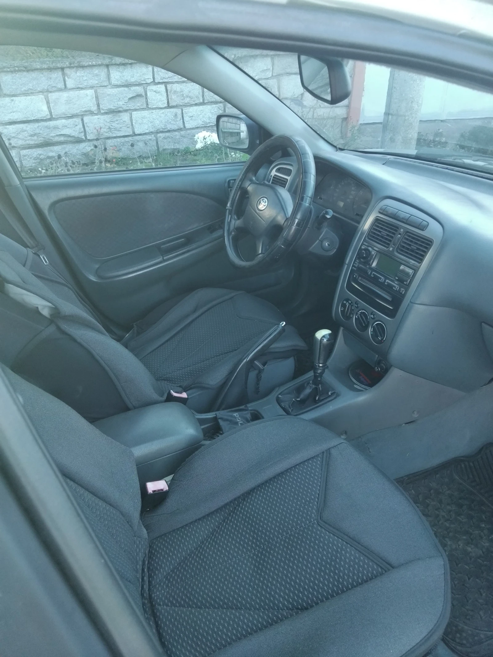 Toyota Avensis  - изображение 3