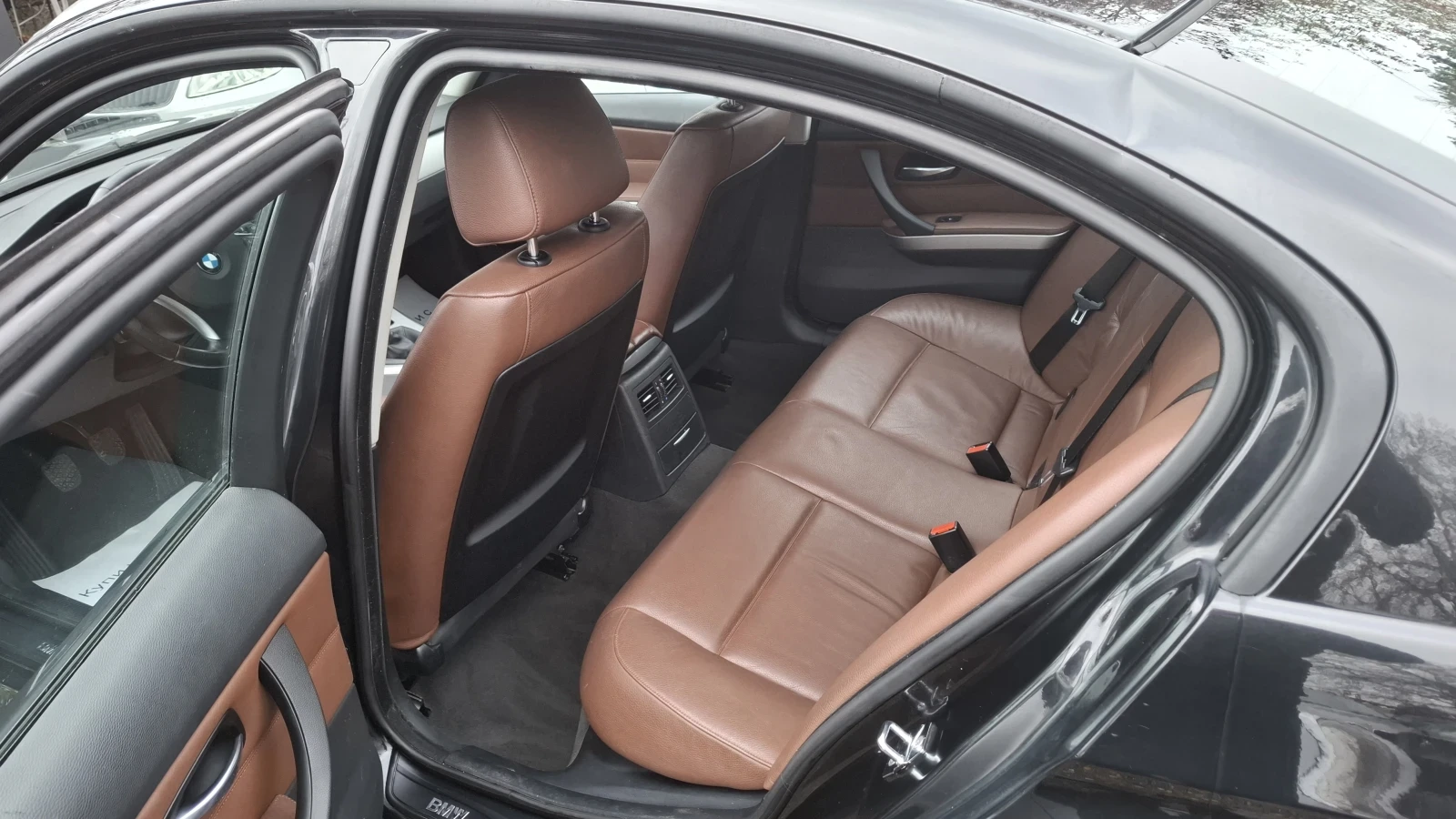 BMW 320 320d/Navi/Седан/163кс - изображение 10