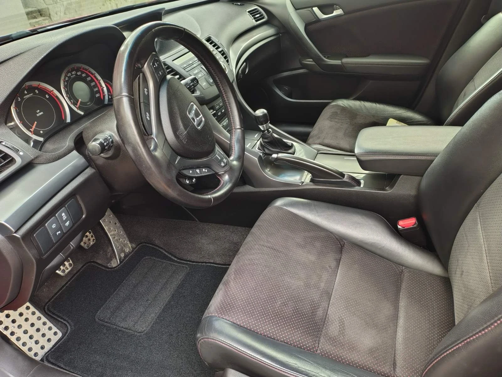 Honda Accord Нов внос Швейцария!Всички екстри фейслифт type s!, снимка 7 - Автомобили и джипове - 53838307