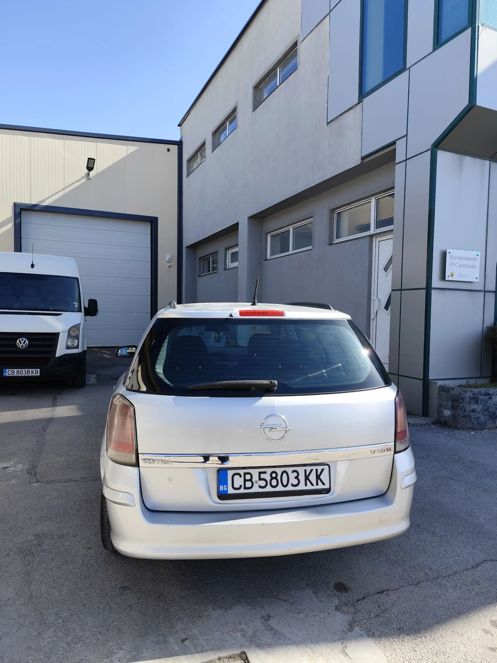 Opel Astra 1.7 CDTI + + TOP, снимка 5 - Автомобили и джипове - 53846917