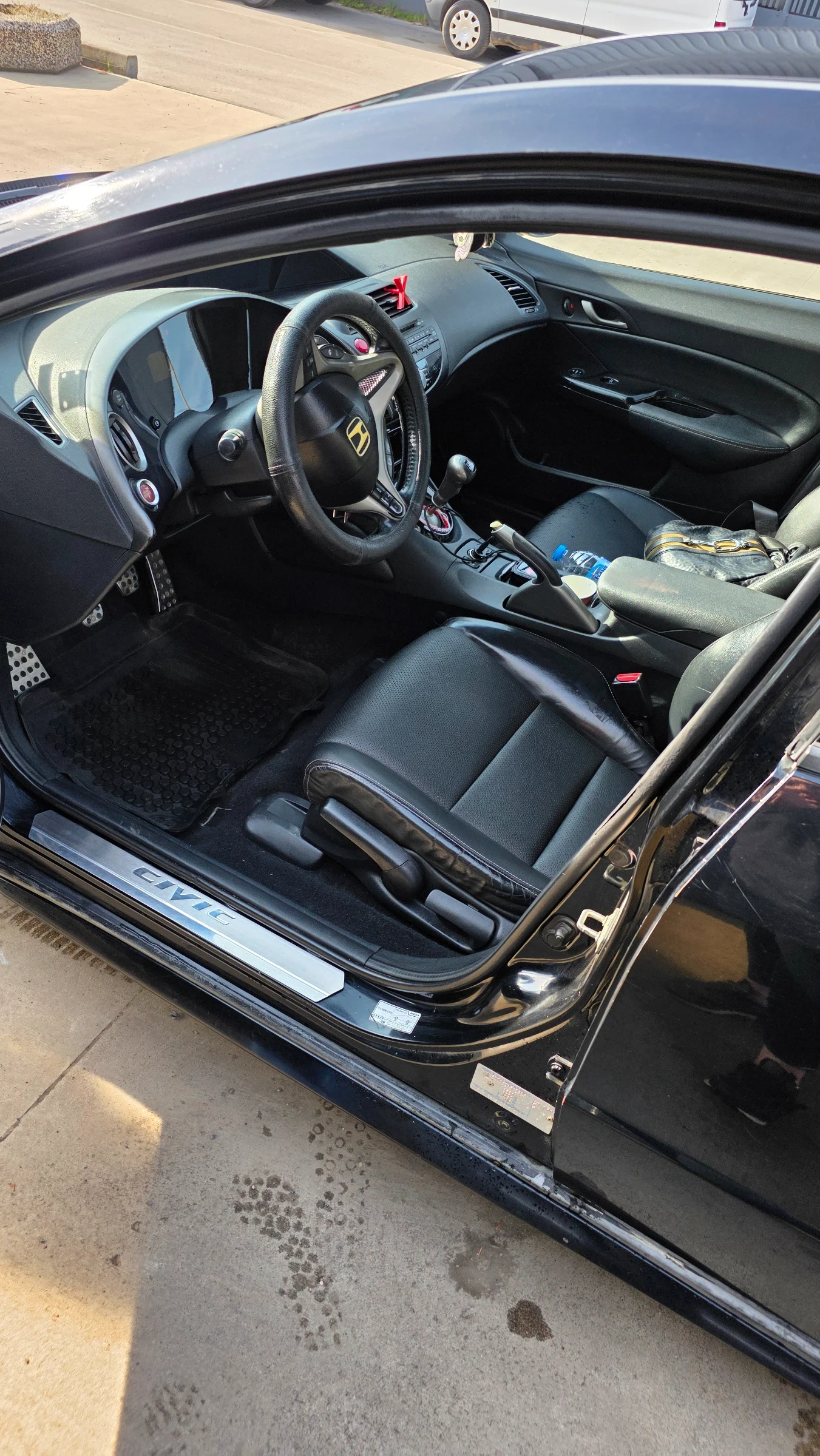 Honda Civic, снимка 2 - Автомобили и джипове - 54289881