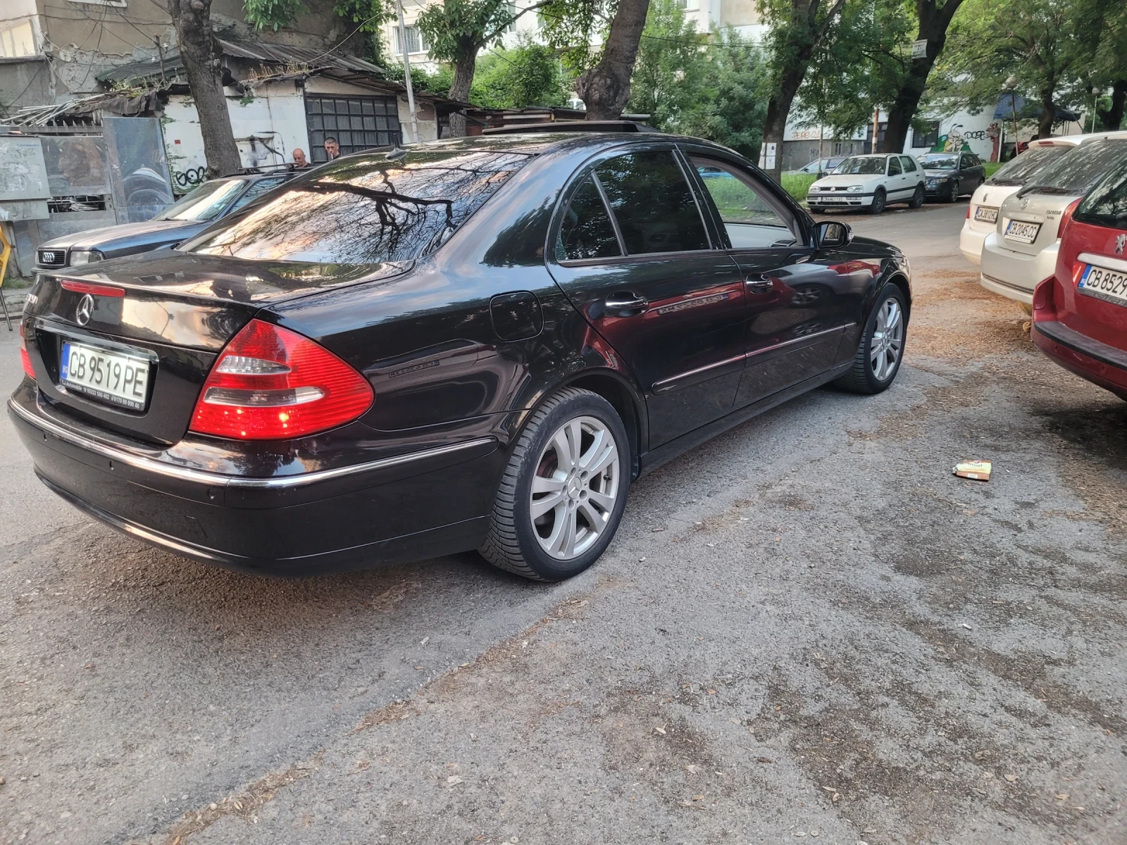 Mercedes-Benz E 320 FULL, снимка 4 - Автомобили и джипове - 54701041