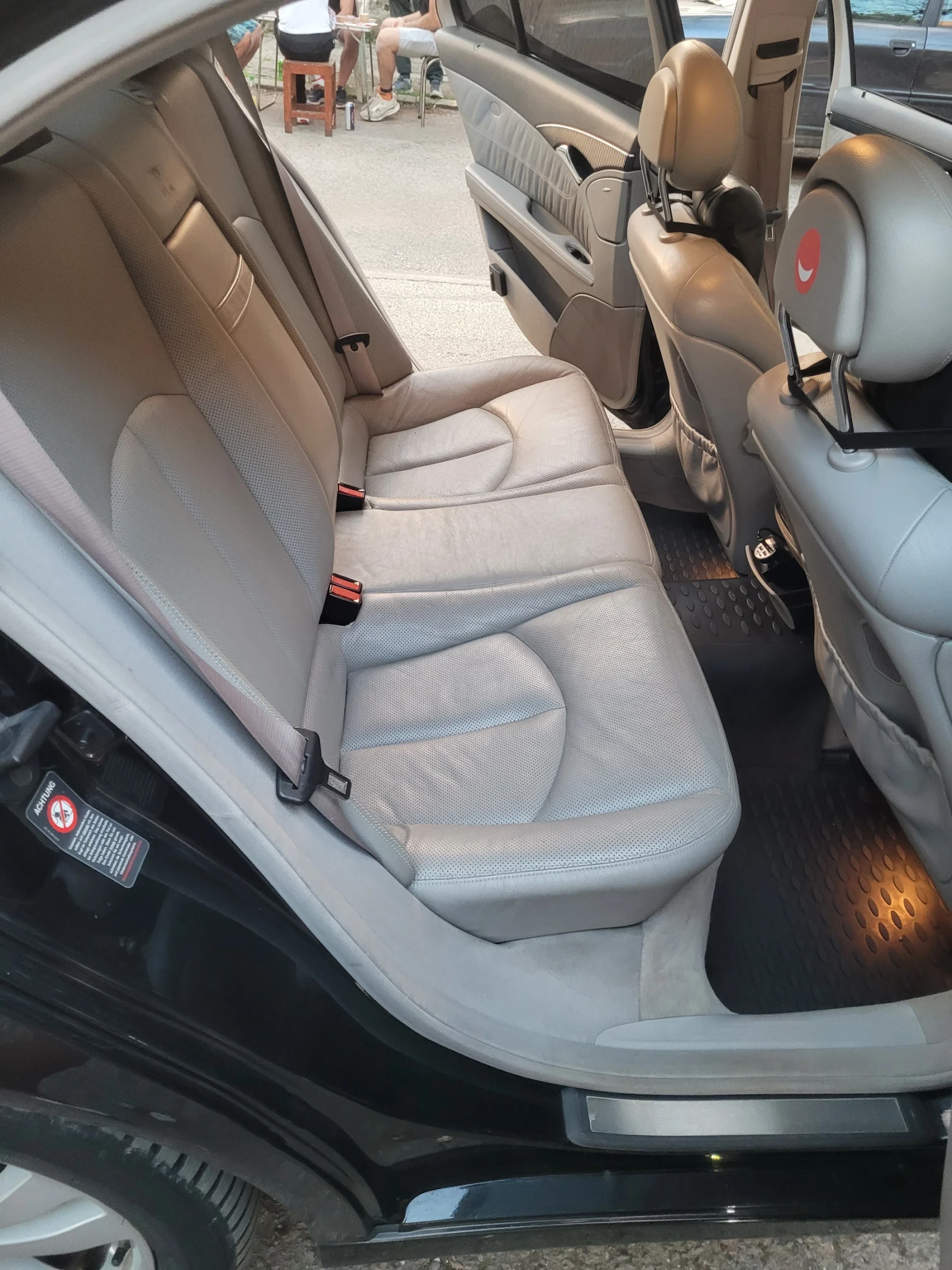 Mercedes-Benz E 320 FULL, снимка 7 - Автомобили и джипове - 54701041
