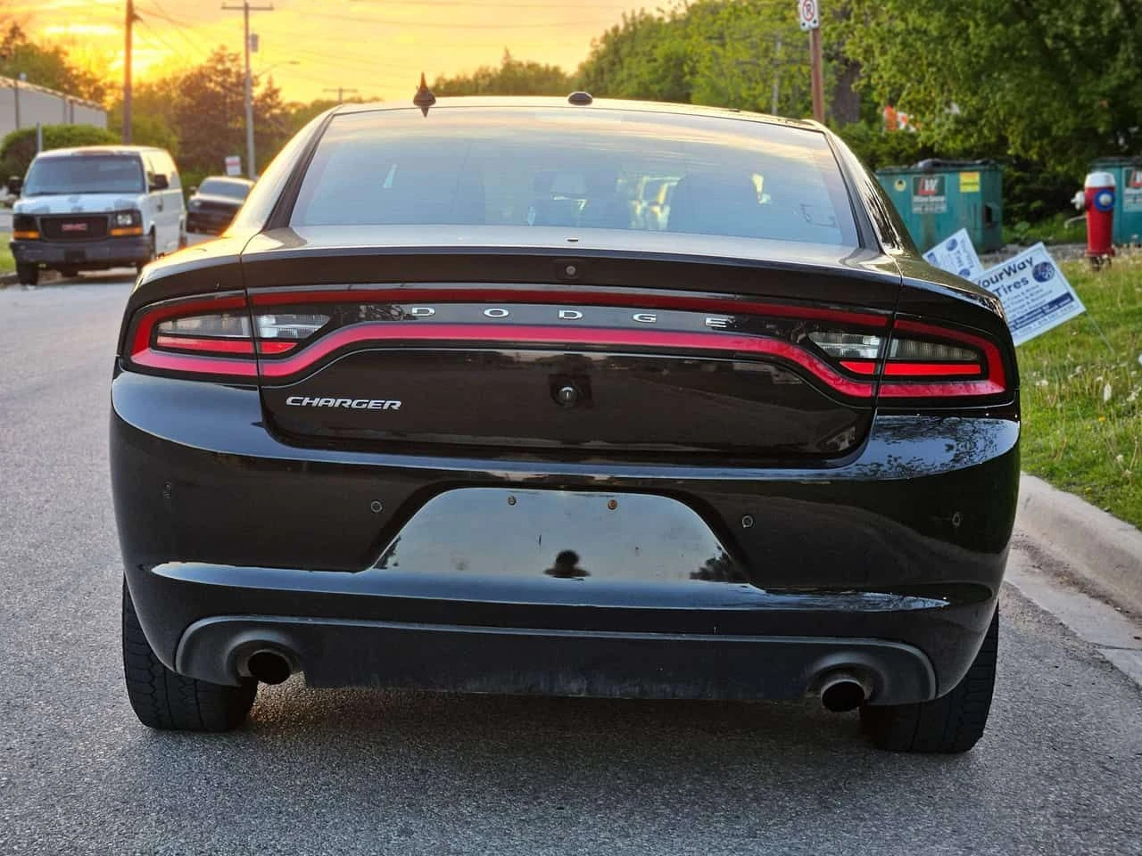 Dodge Charger * Must drive true Muscle V8 Rwd Quick 8 speed tran, снимка 5 - Автомобили и джипове - 54870957