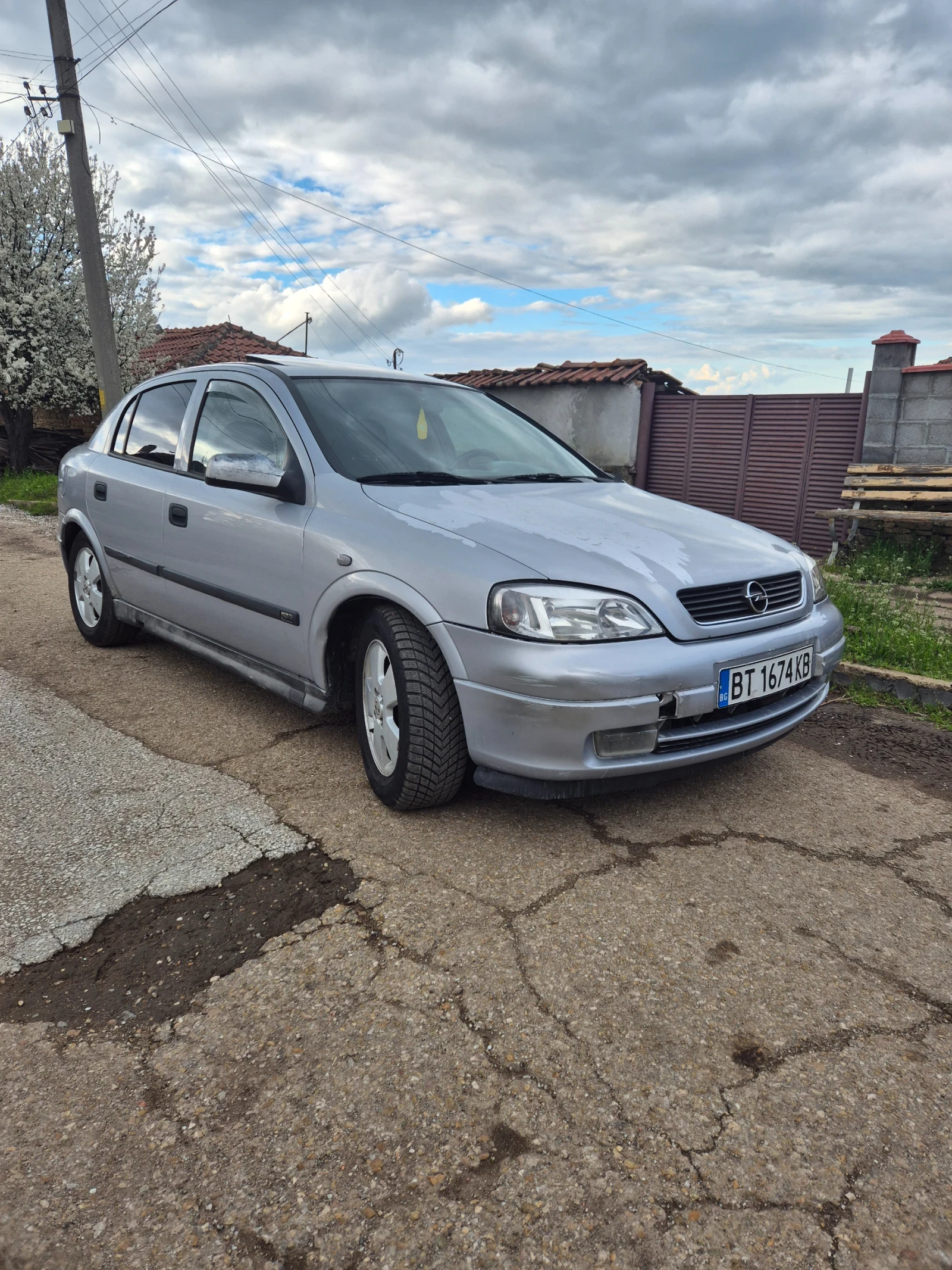Opel Astra 1.7 TD, снимка 4 - Автомобили и джипове - 54979850