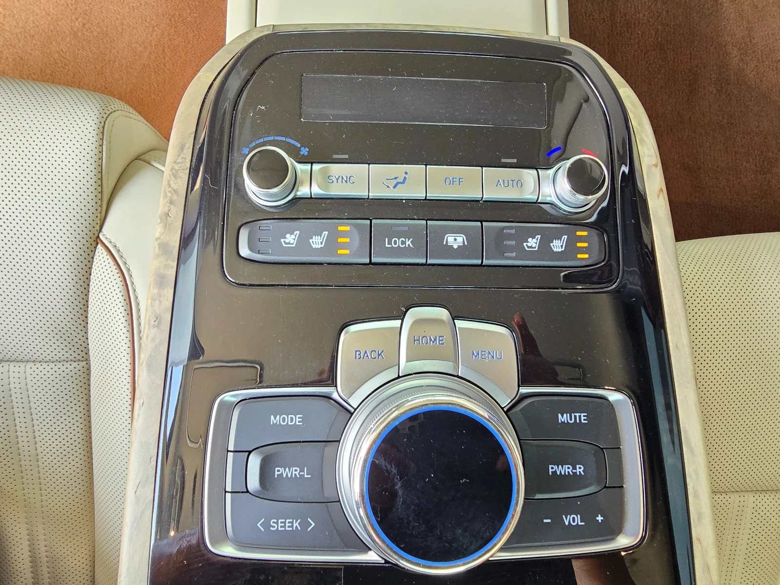Genesis G90 | Mobile.bg � ����������� 16