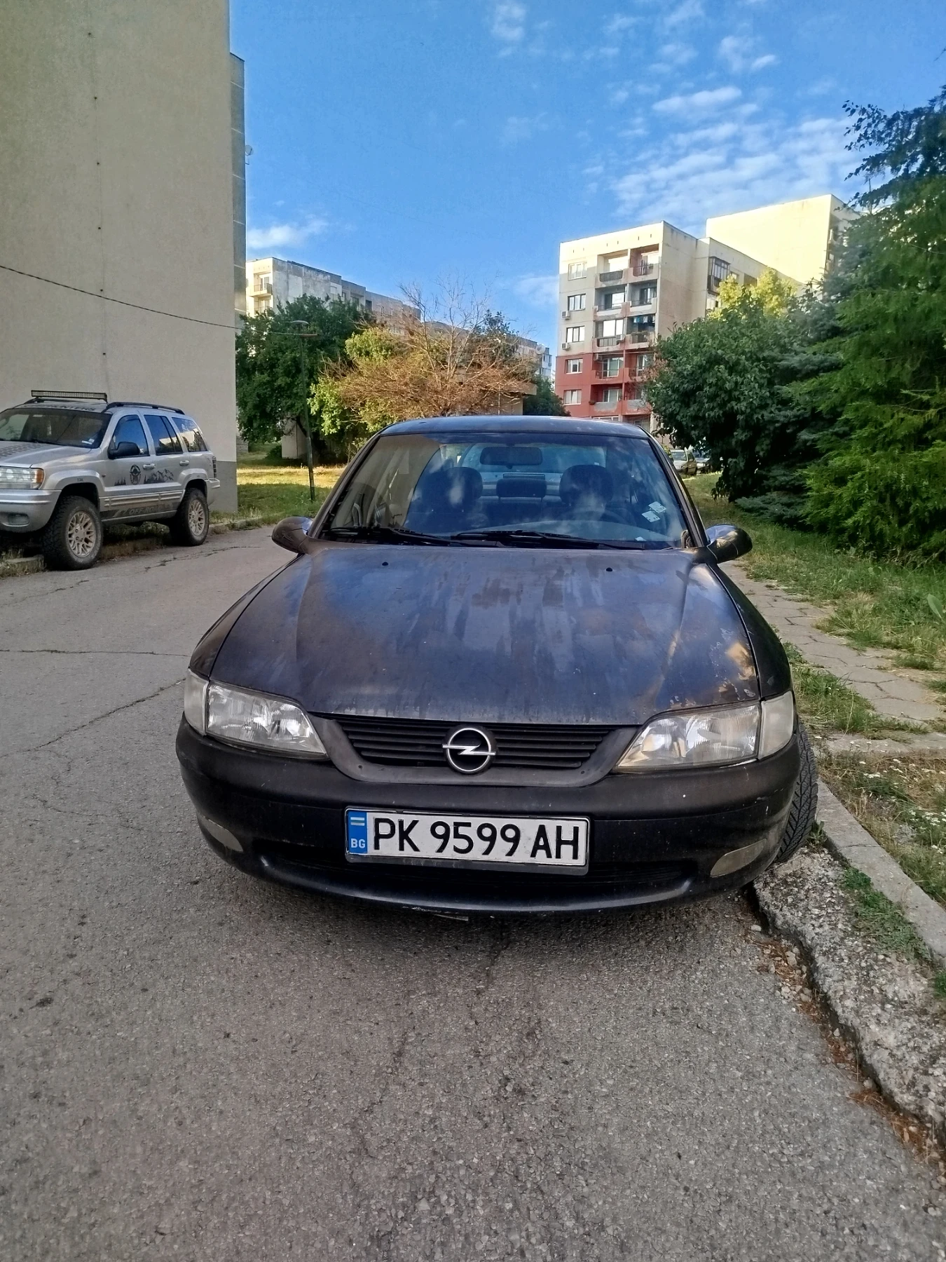 Opel Vectra 1.6i бензин 