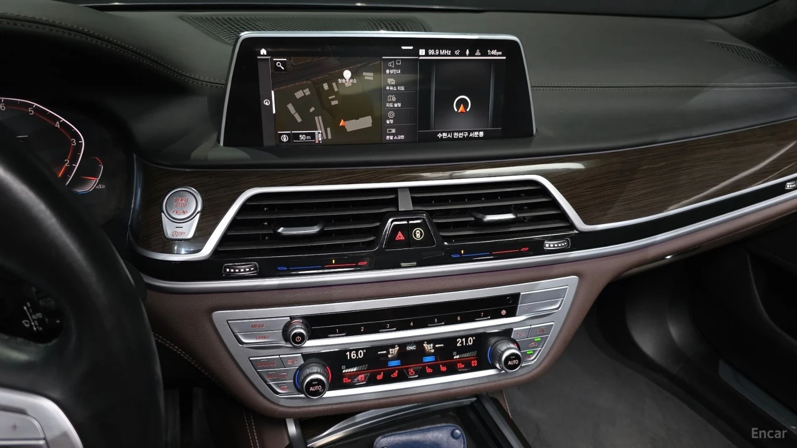 BMW 740 Li xDrive* FACE* 360* HUD* HARMAN* МАСАЖ* ОБДУХ, снимка 12 - Автомобили и джипове - 55646483