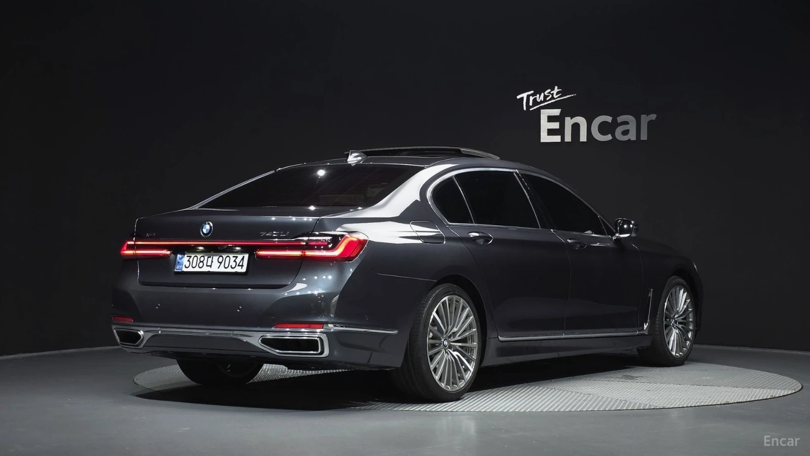 BMW 740 Li xDrive* FACE* 360* HUD* HARMAN* МАСАЖ* ОБДУХ, снимка 2 - Автомобили и джипове - 55646483