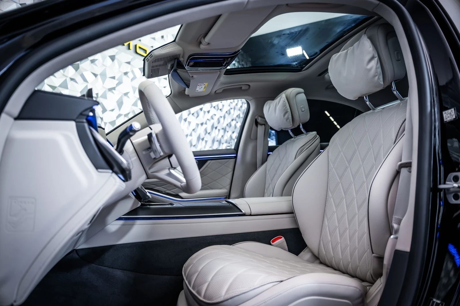 Mercedes-Benz S 450 d L 4M AMG* Pano* Burm* 360* ЛИЗИНГ, снимка 10 - Автомобили и джипове - 55740933