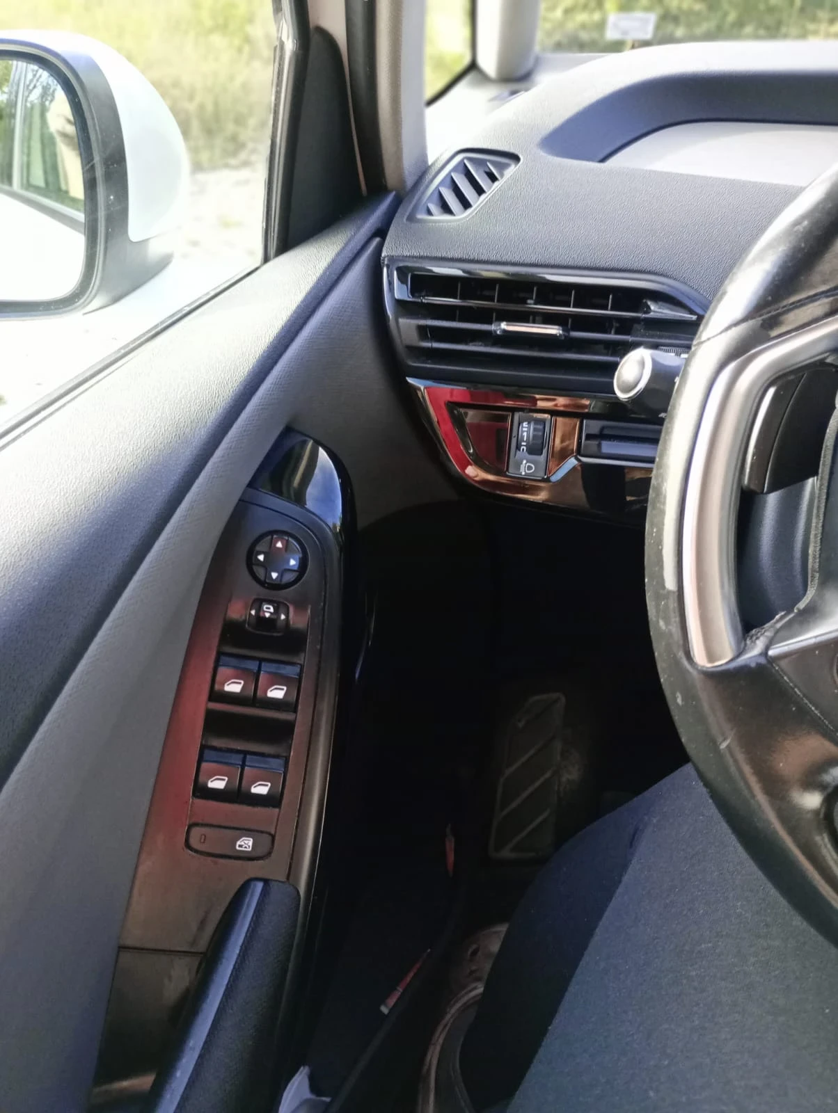 Citroen Grand C4 Picasso, снимка 6 - Автомобили и джипове - 55776731