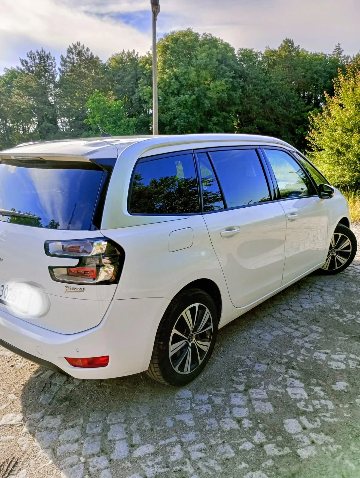Citroen Grand C4 Picasso, снимка 4 - Автомобили и джипове - 55776731