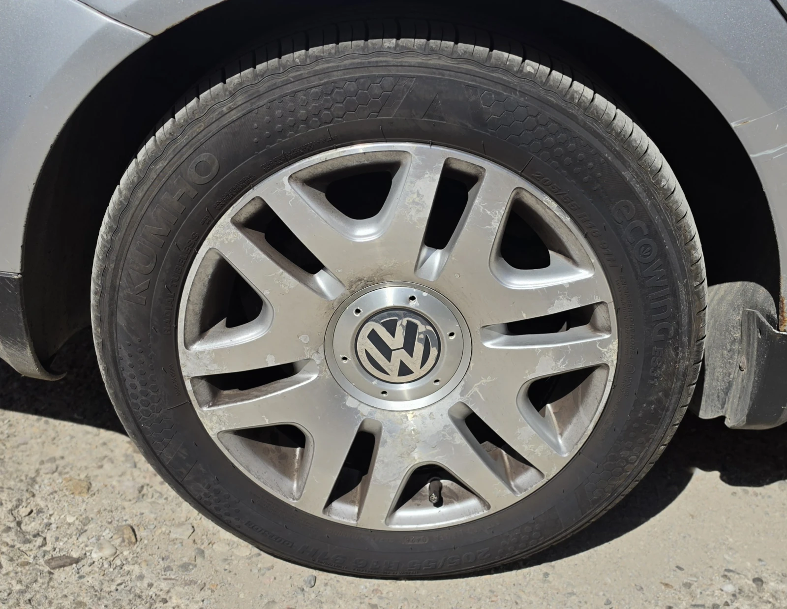 VW Passat 1.8T B5.5 ГИ, снимка 11 - Автомобили и джипове - 56019545