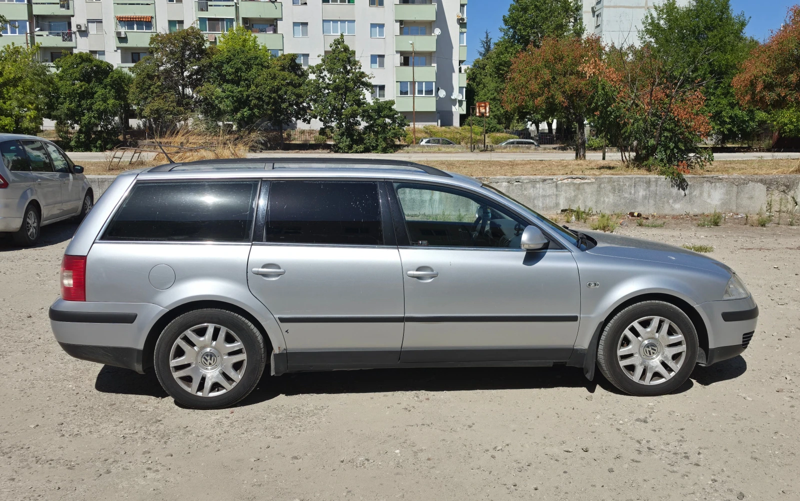 VW Passat 1.8T B5.5 ГИ, снимка 3 - Автомобили и джипове - 56019545