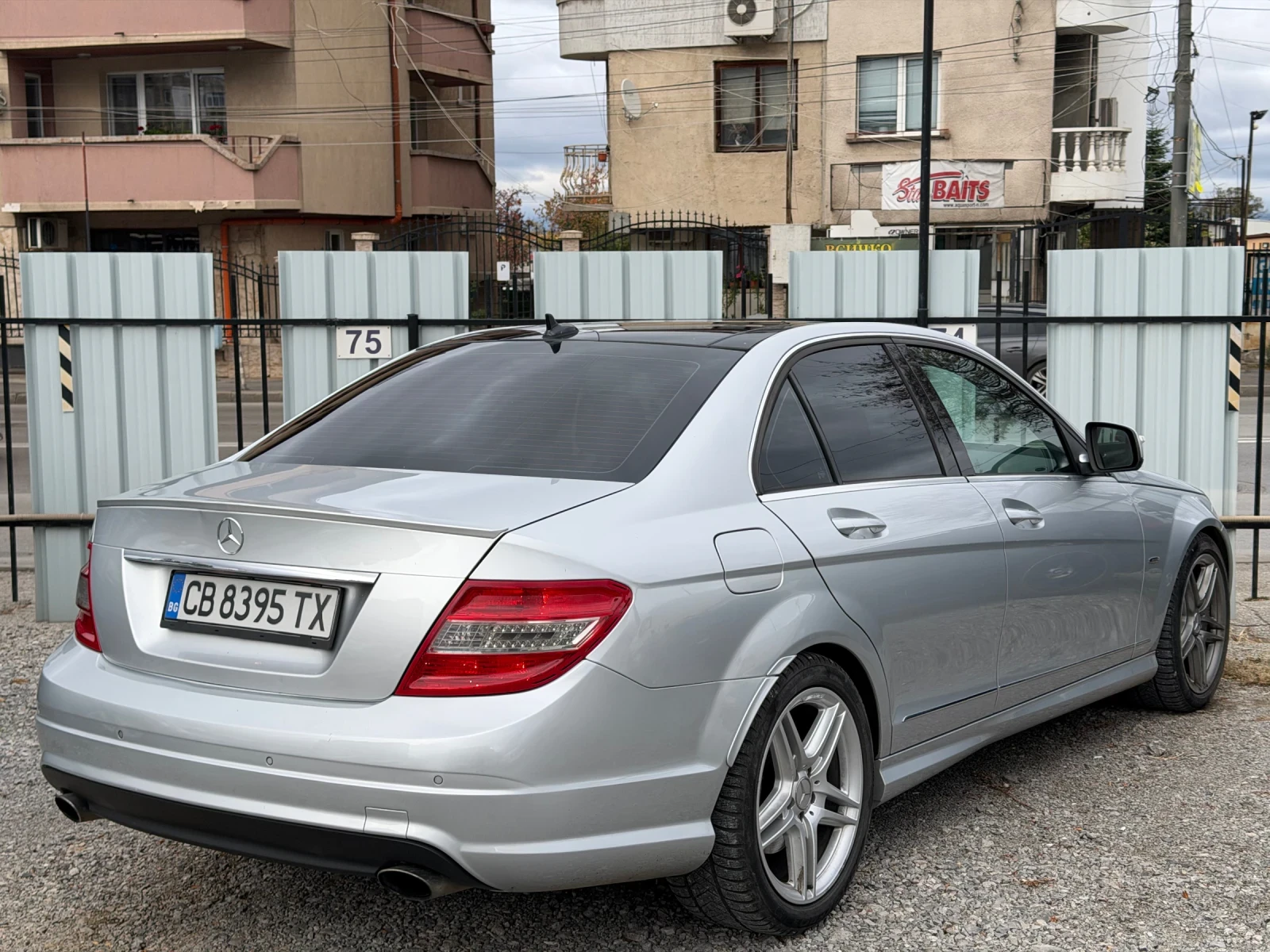 Mercedes-Benz C 320 CDI* AMG PACK* БАРТЕР/ЛИЗИНГ, снимка 3 - Автомобили и джипове - 56707915