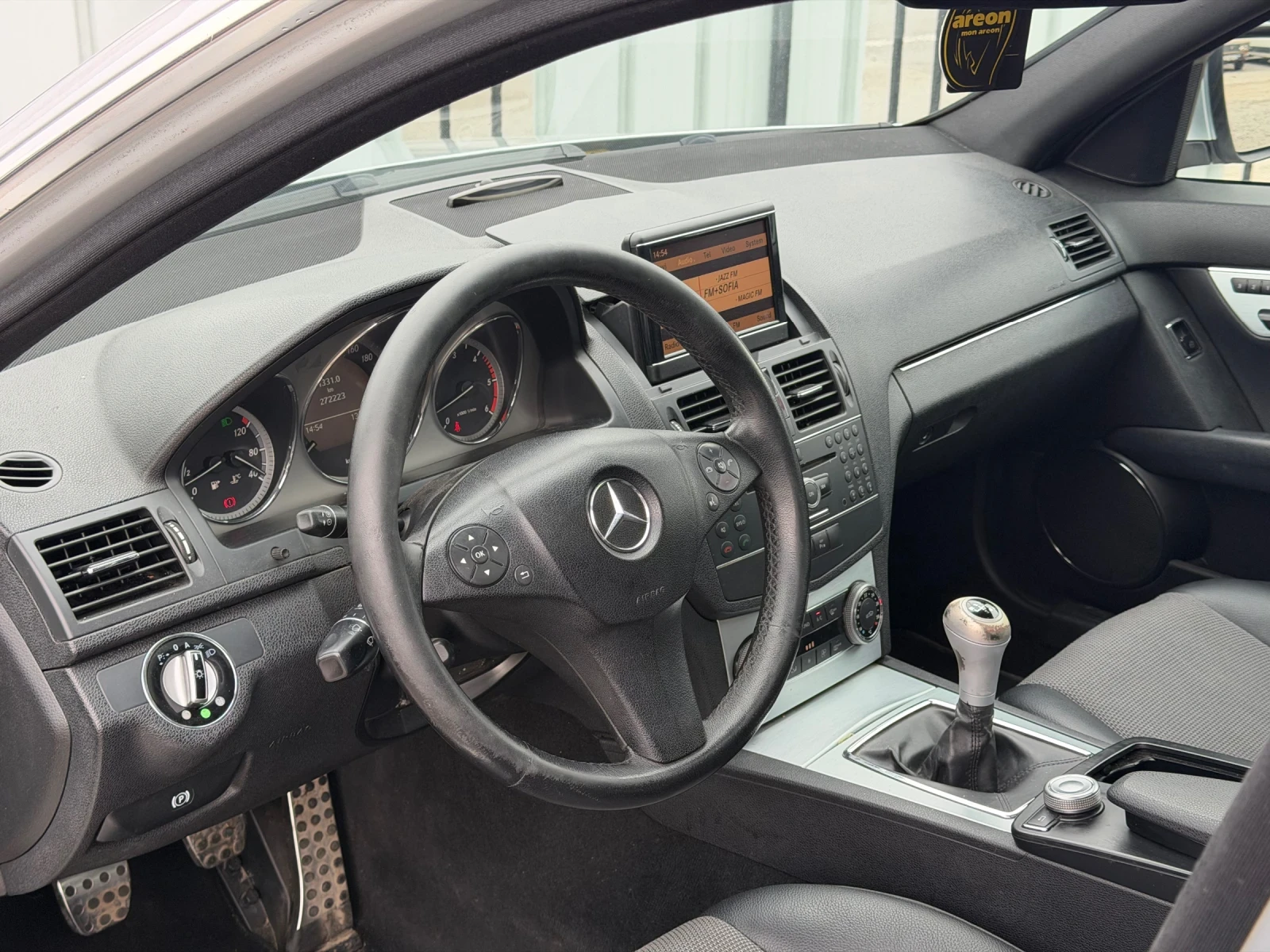 Mercedes-Benz C 320 CDI* AMG PACK* БАРТЕР/ЛИЗИНГ, снимка 7 - Автомобили и джипове - 56707915