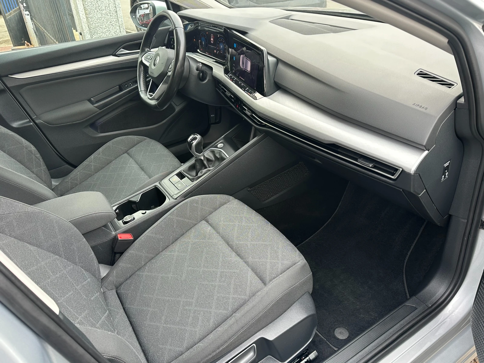 VW Golf 2.0TDi-115k.s-FULL LED IQ-NAVI-DIST-PDC-1stEDITION | Mobile.bg � ����������� 9