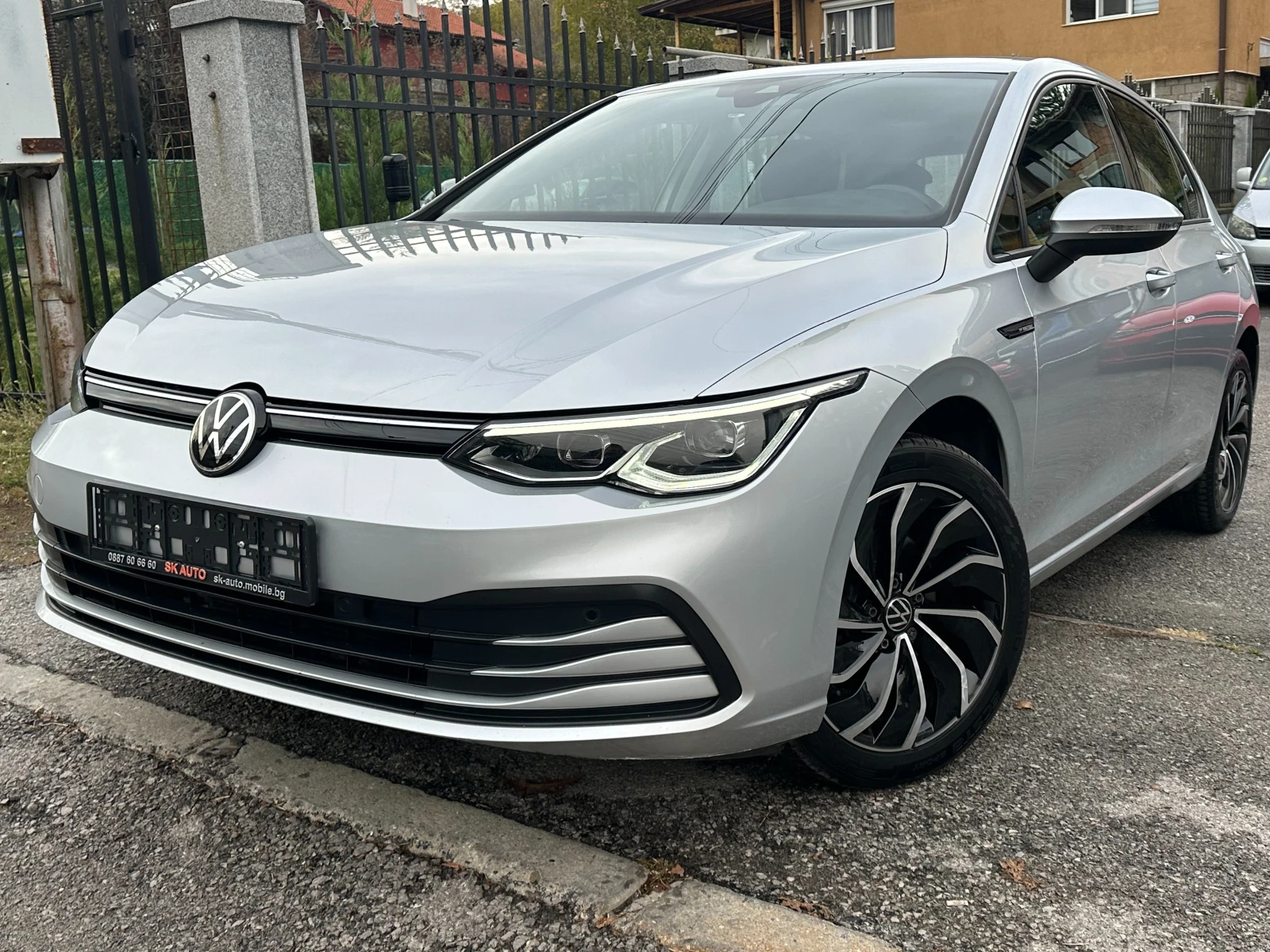 VW Golf 2.0TDi-115k.s-FULL LED IQ-NAVI-DIST-PDC-1stEDITION
