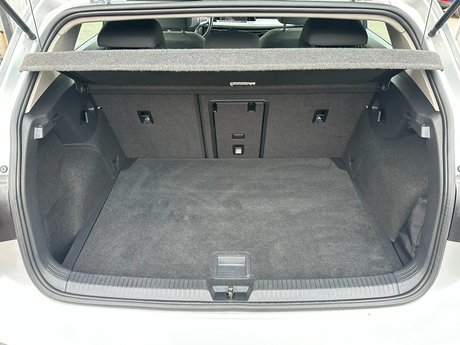 VW Golf 2.0TDi-115k.s-FULL LED IQ-NAVI-DIST-PDC-1stEDITION | Mobile.bg � ����������� 13