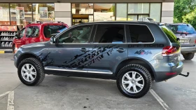 VW Touareg 3.0 Navig/Klimatronik/Avtomat/Два блокажа/Бавни , снимка 3
