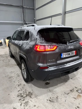 Jeep Cherokee 3.2 4х4 9AT - 15500 € / 30315.36 лв. - 72911008 4