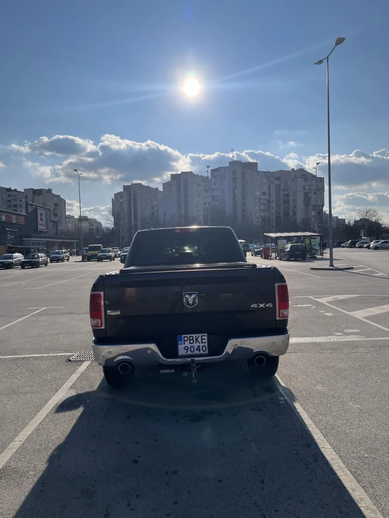 Dodge RAM 1500 Laramie Eko Disel, снимка 14 - Автомобили и джипове - 48257475