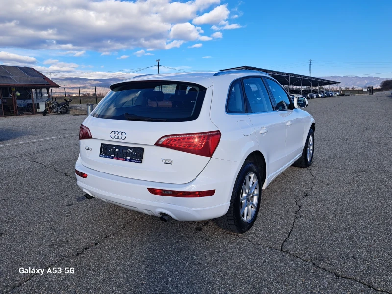 Audi Q5 2, 0 i, снимка 7 - Автомобили и джипове - 48602382