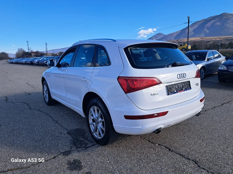 Audi Q5 2, 0 i, снимка 5 - Автомобили и джипове - 48602382