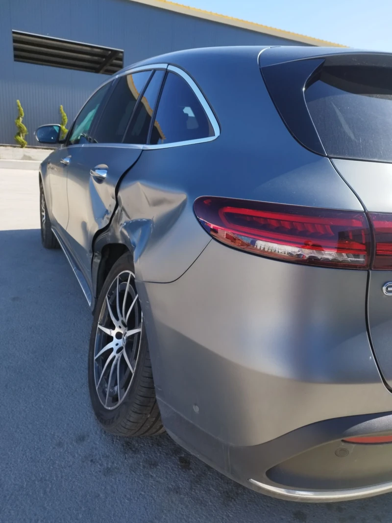 Mercedes-Benz EQC, снимка 13 - Автомобили и джипове - 50064952