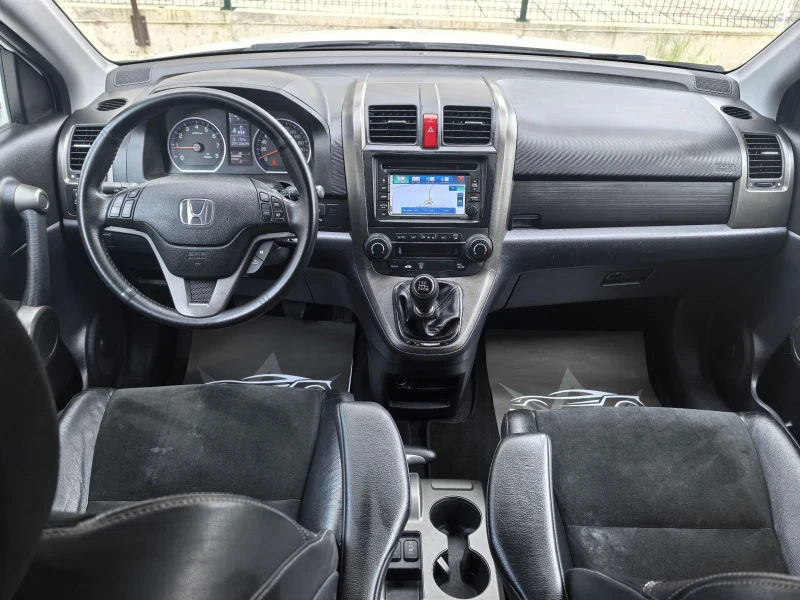 Honda Cr-v С-Историята Навигация Fecelift Алкантара , снимка 8 - Автомобили и джипове - 50621558