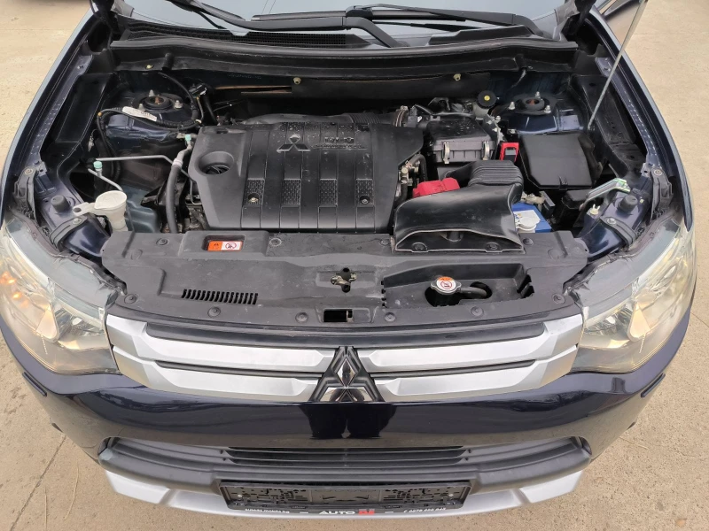 Mitsubishi Outlander 2.2d-AWD-7m-Navi-Kamera-Keyless, снимка 9 - Автомобили и джипове - 52635344