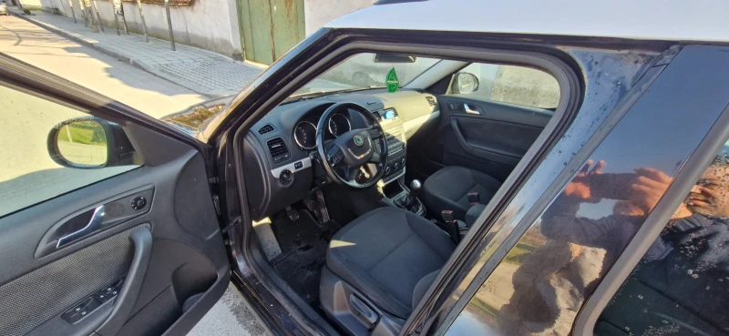 Skoda Yeti, снимка 3 - Автомобили и джипове - 52790103
